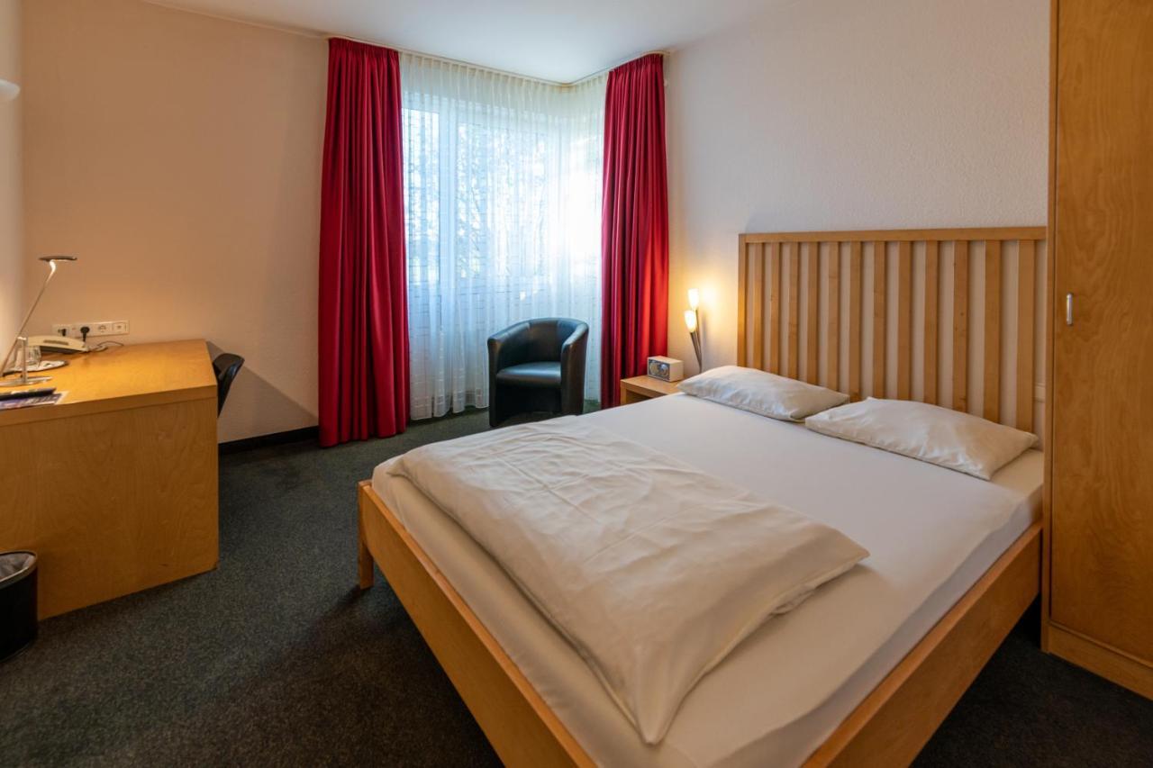 Hotel Bon Prix Fischenich Экстерьер фото